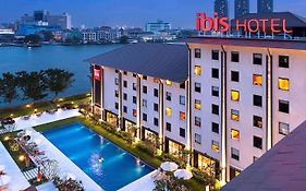 Hotel Ibis Bangkok Riverside